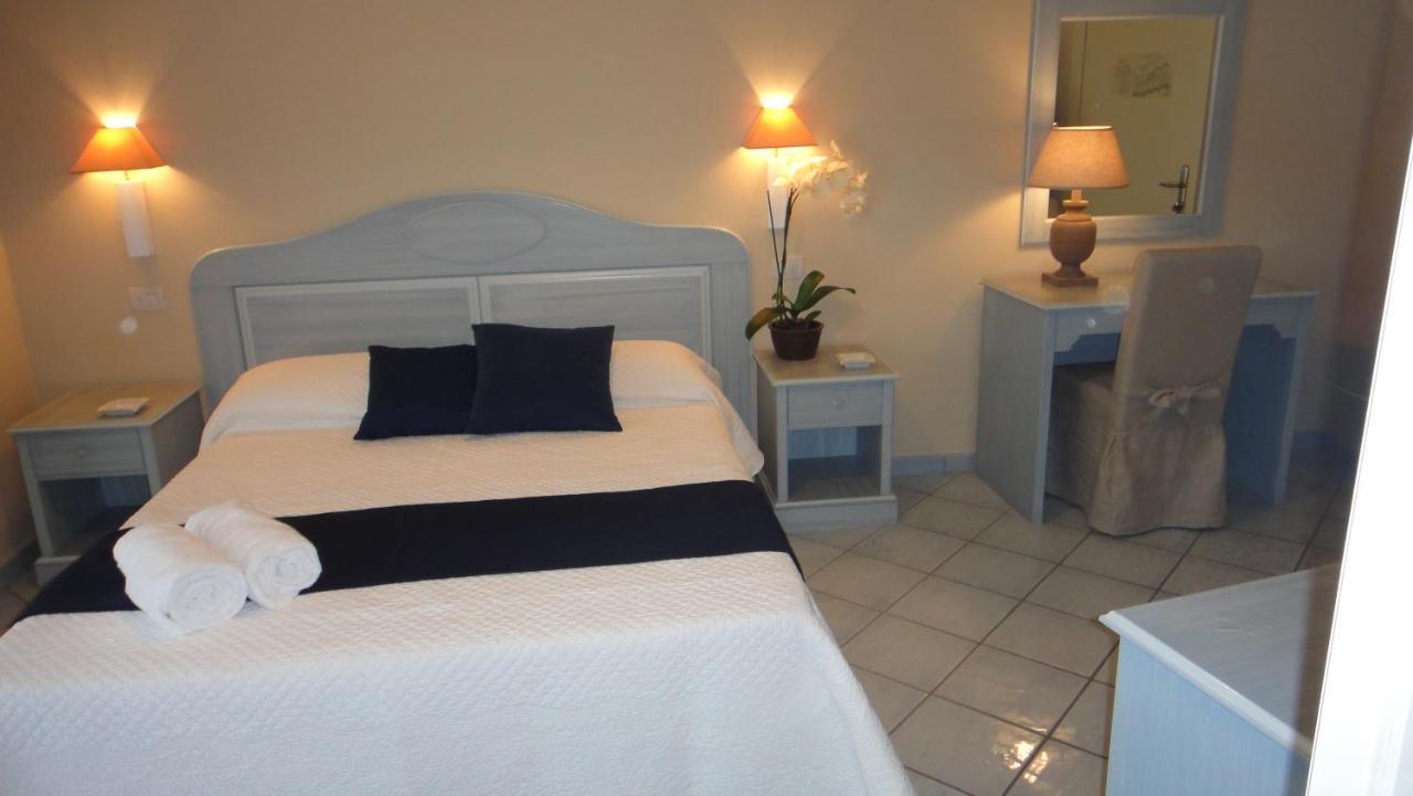 Hotel Boutique Su Sergenti 3*